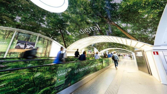 Digital EXTERIOR PLUS (Out of Home)